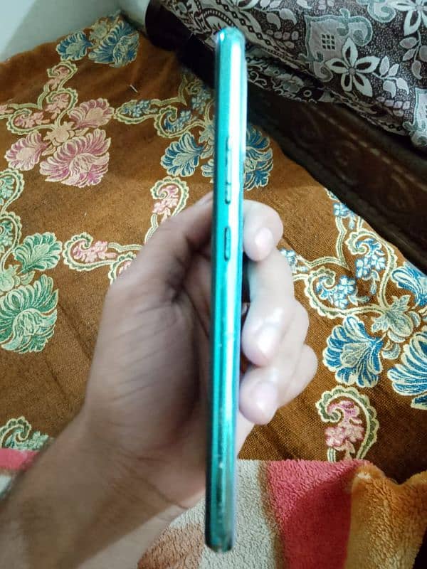 vivo s1 For sale and exchange 4/128 1