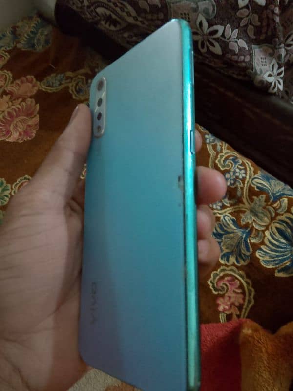 vivo s1 For sale and exchange 4/128 6