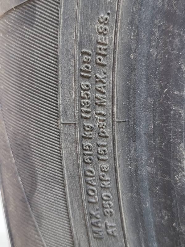 New Japanese Yokohama 4 Tires 205/55/16 on very low price 7