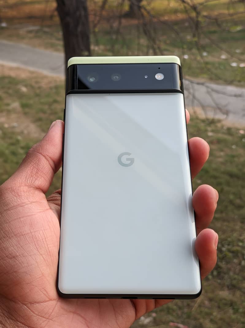 Google pixel 6 || 8/128 || 10/10 condition || Battery 4614 mAh || Non- 10