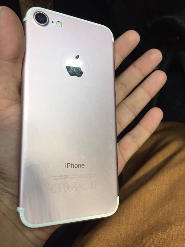 Apple iPhone 7 PTA Approved 1