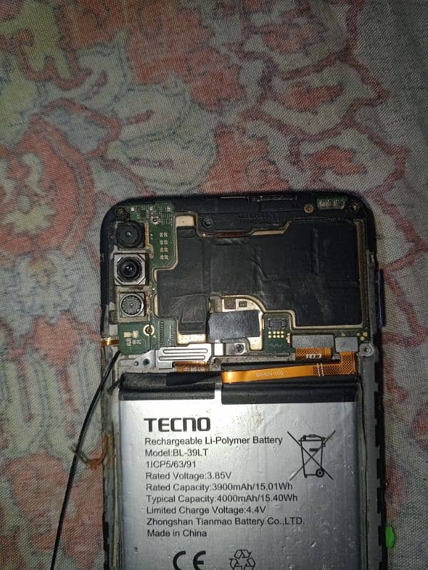 Tecno spark 4 3 32 borad and bettery 03007664073 3