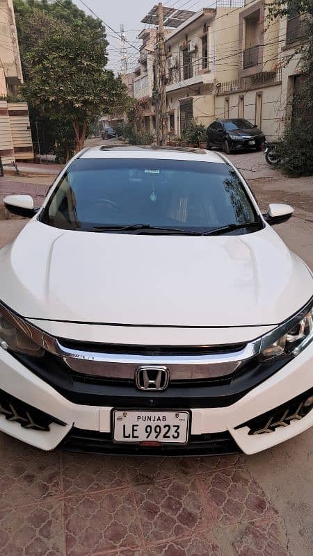 Honda Civic Oriel 2016 6