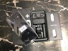 Samsung S10 Plus 8GB RAM 128 GB RAM full box