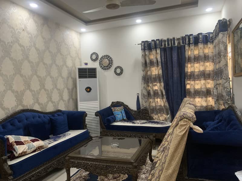 5 marla house for sale in johar town block C Tile flooring  Double kitchen  Double unit  Main apporced  Hot location 1