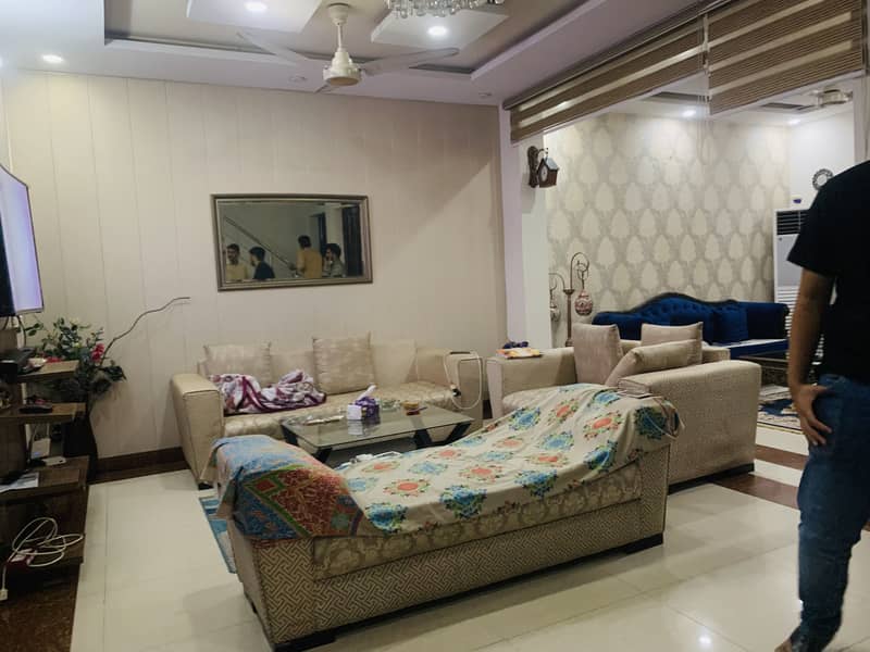 5 marla house for sale in johar town block C Tile flooring  Double kitchen  Double unit  Main apporced  Hot location 2