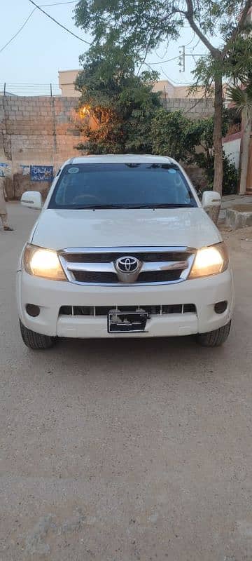 Toyota Hilux VIGO  ORIGINAL CONDITION 8