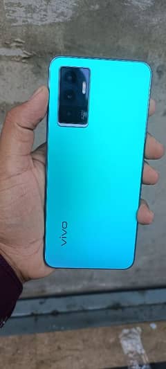 VIVO V23E 8/256 CONDITION 10/10 WITH BOX AND CHARGE