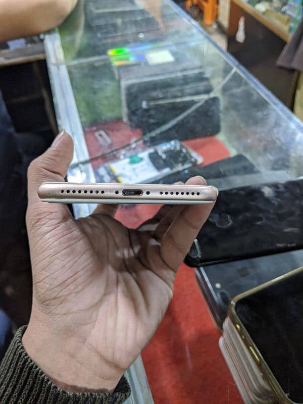 iphone 8 plus PTA approved 2