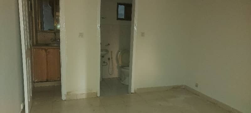 Ground Floor 1 Bedroom Flat For Sale In Residential Plaza 11