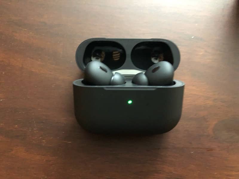 BEST QUALITY GURANTEED / AIRPODS PRO 2 MATT BLACK / ORIGINAL FUNCTIONS 1