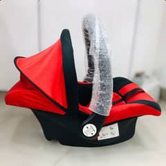 Baby carry cot/cradle/car seat-Red