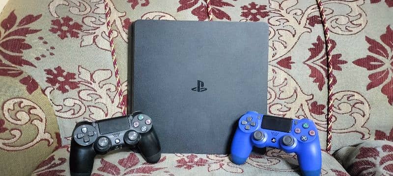 PS4 SLIM 500Gb Latest version 5