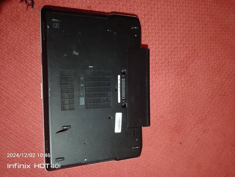 1 DELL Latitude Machine 3