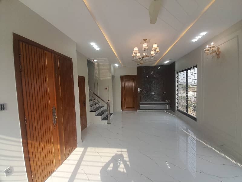 Corner House Spread Over 5 Marla In DHA Defence Available 6