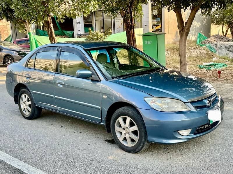 Honda Civic EXi 2005 4