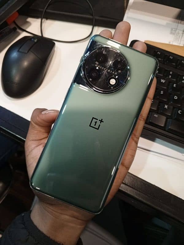 OnePlus 11 16/512 1