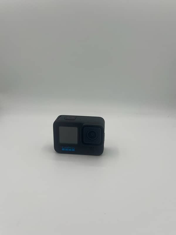 GO PRO HERO 11 CREATOR COMBO ACTION CAM 5.3K VIDEO 4