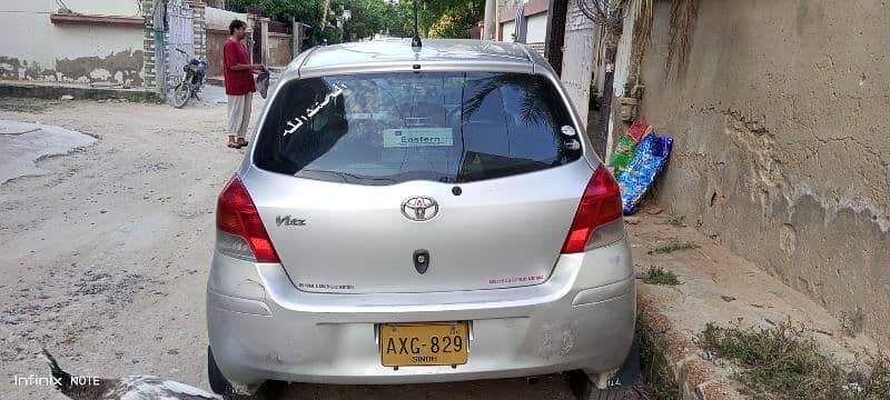 Toyota Vitz 2012 9