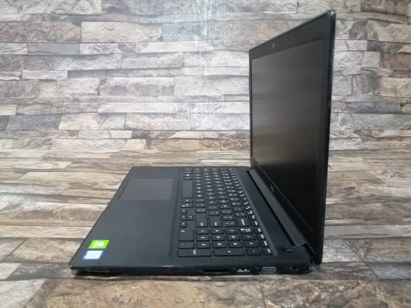 DELL Latitude 3500 |Corei7 8th|8GB RAM|256GB SSD| Nvidia GeForce MX130 2