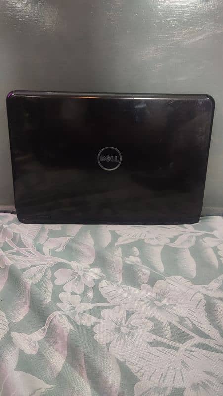 Dell Laptop 9