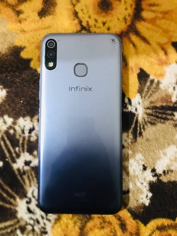 infinix hot 8 lite 1