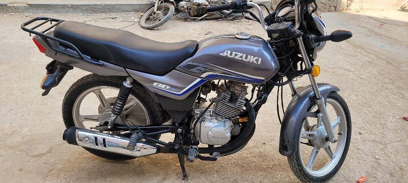 Suzuki 110 Karachi number first owner cplc clear 1