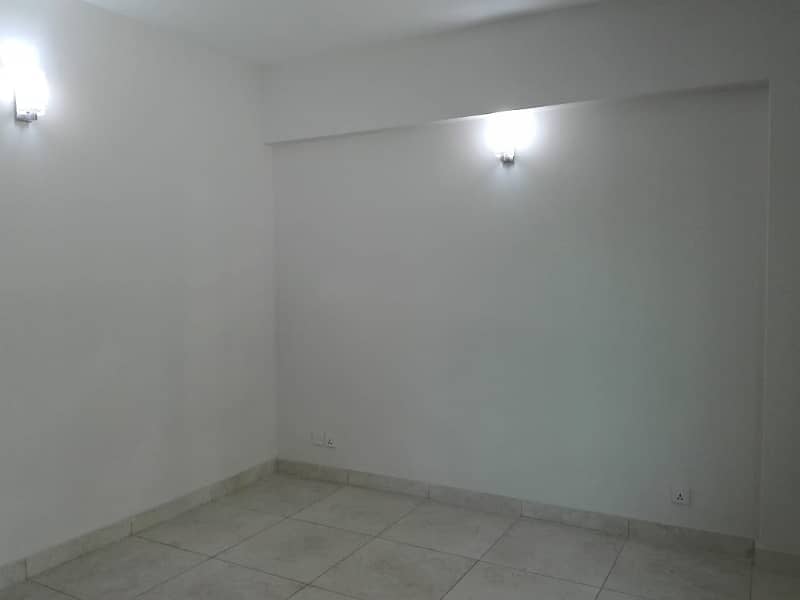 5 Marla Flat Is Available For rent 2