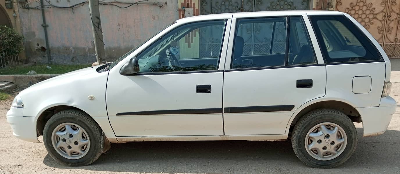 Suzuki Cultus VXR 2014 Full Orginal 4