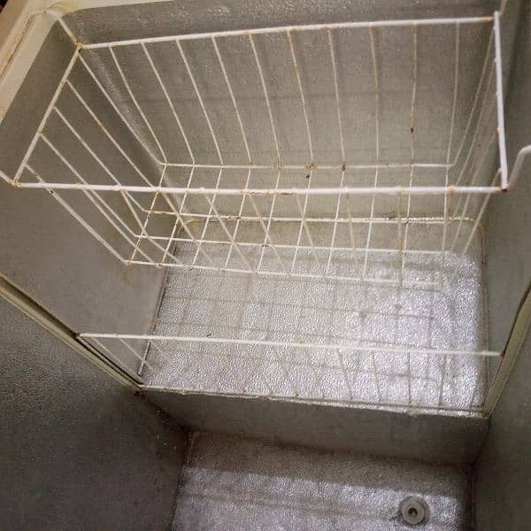 Dawlance Freezer for sale 7