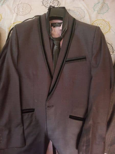 New Men'S 3pc Suits R Available 2