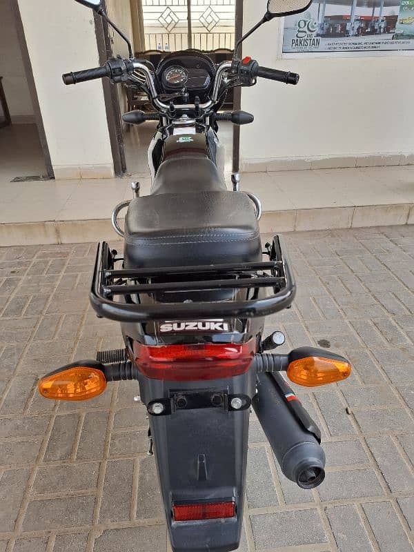 Suzuki GD 110S 1