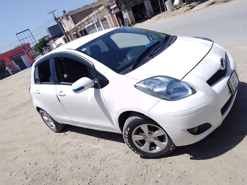 Toyota Vitz 2012 0