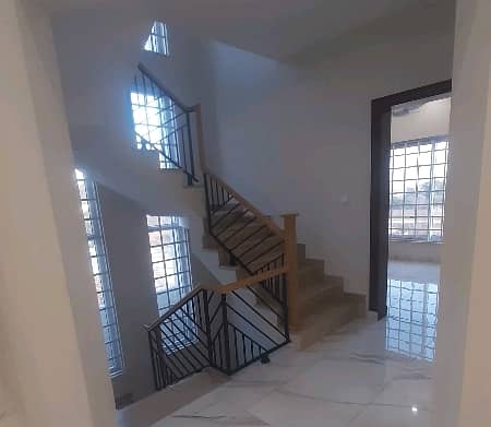 A 1 Kanal House Located In G-16/4 Is Available For rent 2