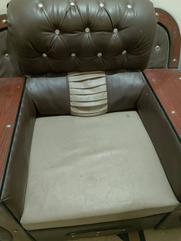 6seater sofa used condition 0