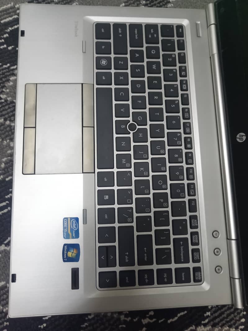 HP EliteBook 8460p 3