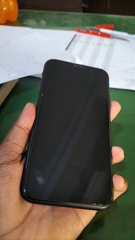 iphone Xr 64 gb all okay 94% 10/10 4