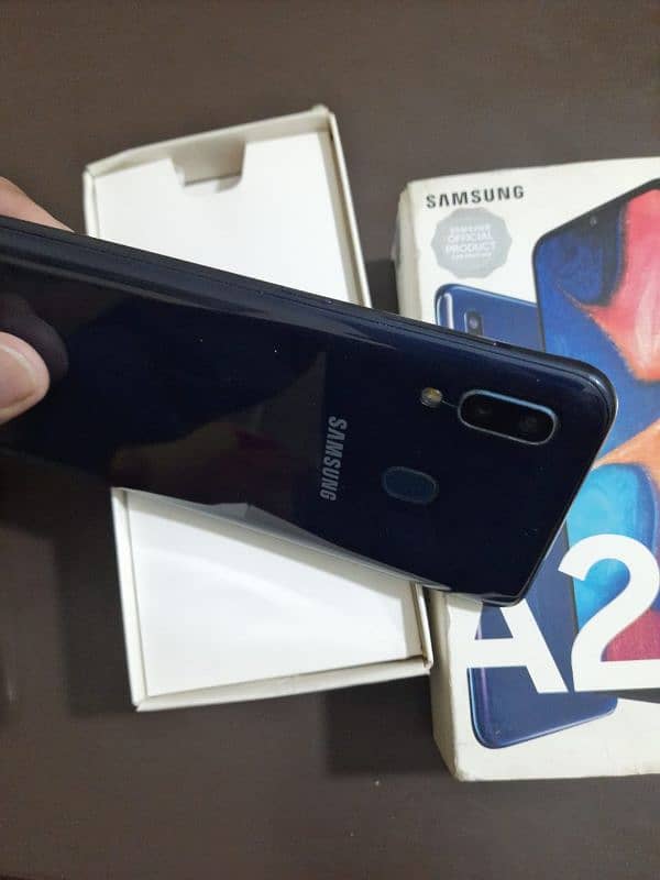 samsung galaxy a20 3