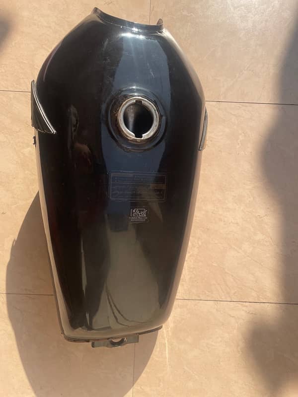 Honda 125 2024 fuel tank 2