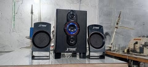 XTream technologies speaker for sale 0