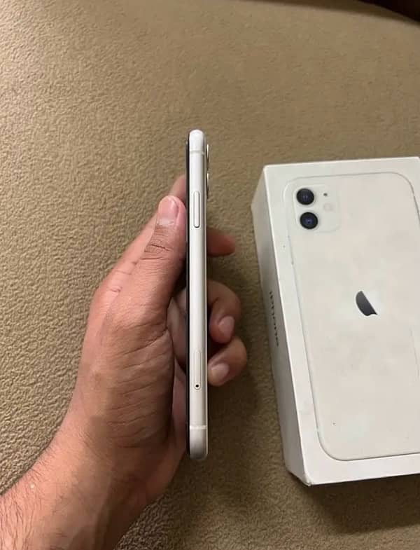 IPHONE 11 PTA APROVED 2