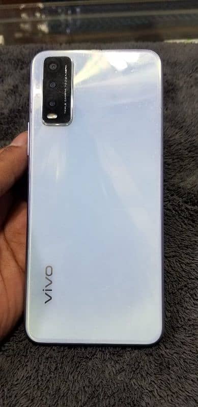 Vivo y20 4