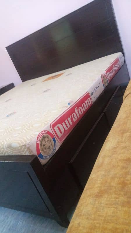 king bed with mattress,side tables, attached single bed 10