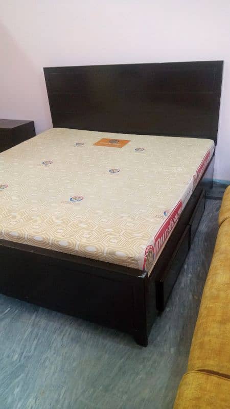 king bed with mattress,side tables, attached single bed 17