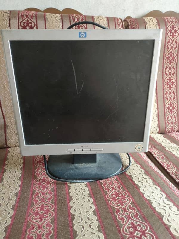 led HP 22 inch ok hai 0