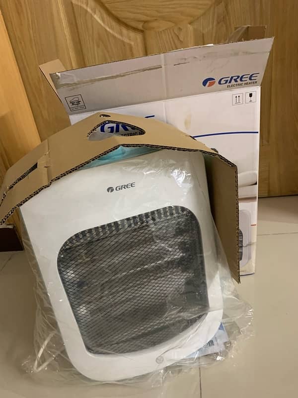 Gree Electric Heater like new with box 0