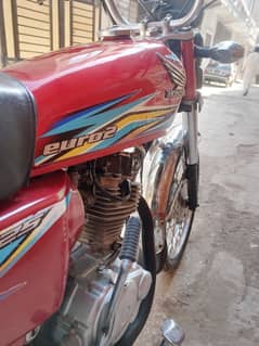 honda 125 lahore nambar 18 model