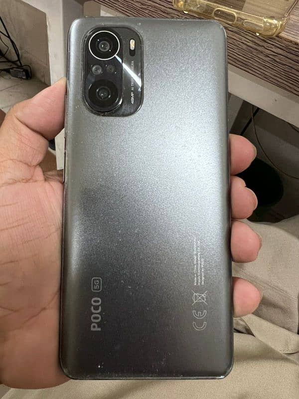 Poco F3 6