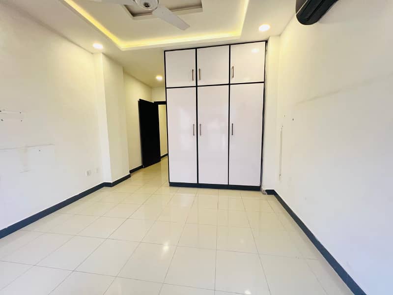 1 bedroom apartment for rent in civic center phase 4 3