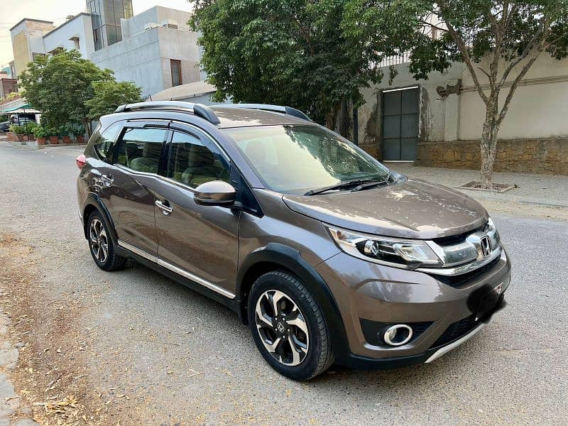 Honda BR-V 2018 EXCELLENT CONDITION 1